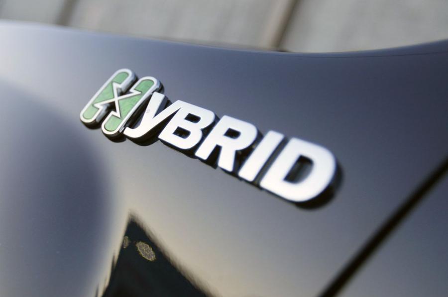  Chevrolet Silverado Hybrid 2010 года  (фото 37 из 44)